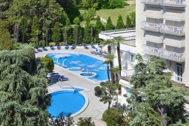 Hotel Due Torri Terme (Хотел Дуэ Торри Терме), Абано Терме