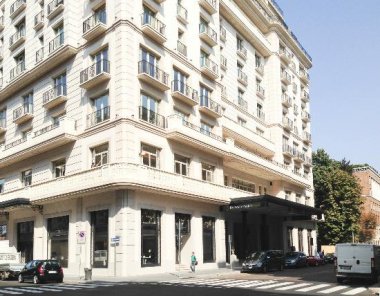 PALAZZO PARIGI MILANO HOTEL AND GRAND SPA (Палаццо Париж Итлано Хотел энд СПА), Милан