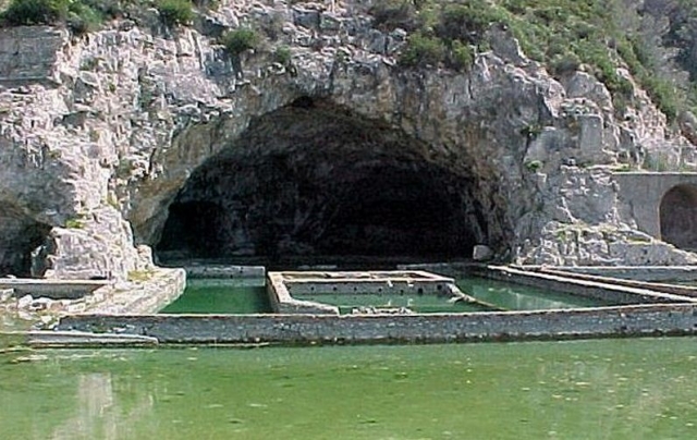 Пещера Тиберия Сперлонга